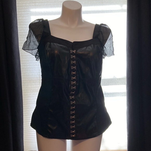 Daang Goodman Tripp NYC faux leather and cloth 18 hook and eye detail top 3X - Picture 1 of 9